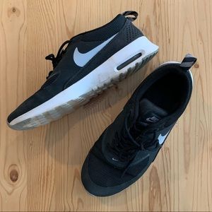Nike Air Max Thea Runners, US 8